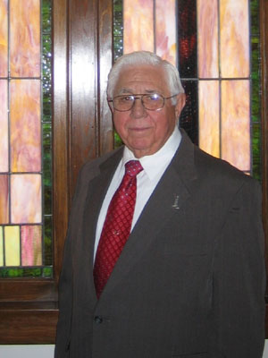 Herbert Dale at Pleasant Grove Bible Chapel, Danville, Illinois.